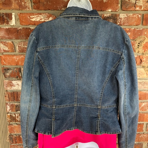 INC medium wash denim jacket size Medium - Picture 4 of 6